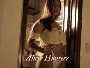 Alicee_Hunteer