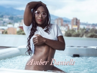 Amber_Daniells