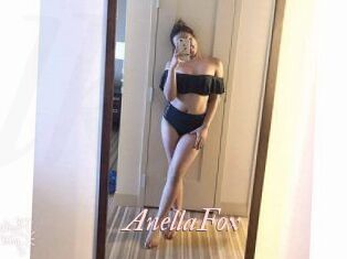 AnellaFox