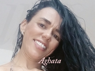 aghata Leukelol