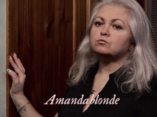 Amandablonde