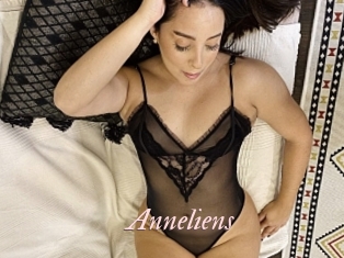 Anneliens