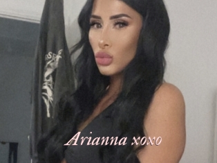 Arianna_xoxo