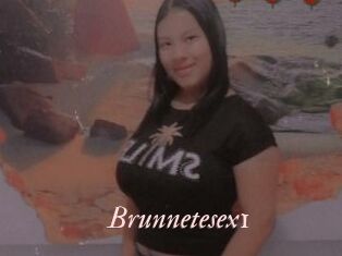 Brunnetesex1
