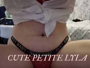 CUTE_PETITE_LYLA