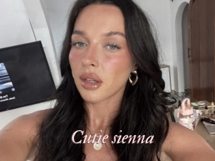 Cutie_sienna