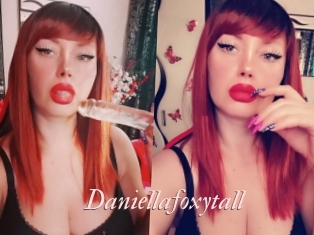 Daniellafoxytall
