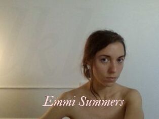 Emmi_Summers
