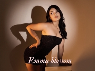 Emma_blossom