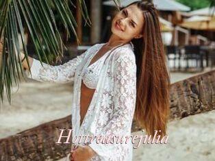 Hottreasurejulia