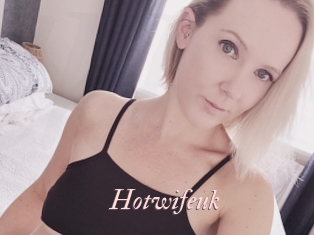 hotwifeuk Leukelol
