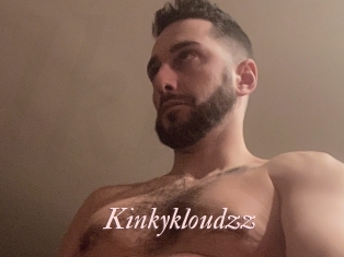 Kinkykloudzz
