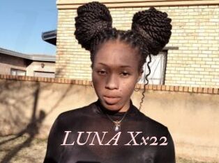 LUNA_Xx22