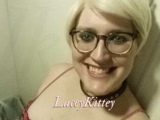 LaceyKittey Leukelol
