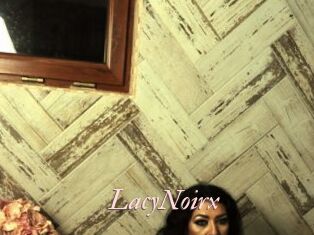 LacyNoirx
