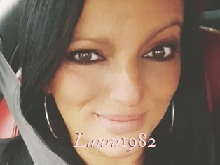 Laura1982
