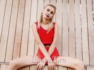 LauraTurn