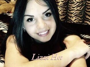 Lizzi_Hot