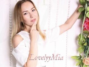 LovelyyMia
