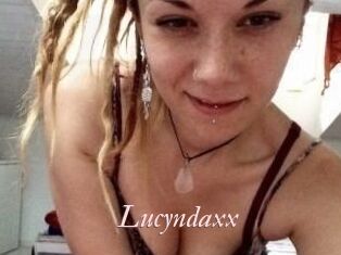 Lucynda_xx