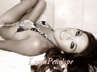 LunaPenelope