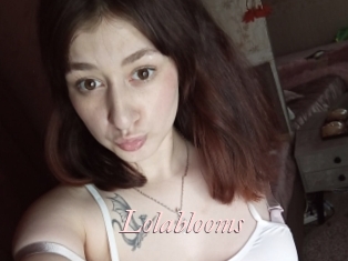 Lolablooms