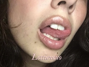 lottiexoxo Leukelol