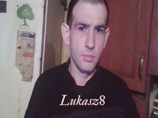 Lukasz8