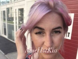 MaeHotKiss