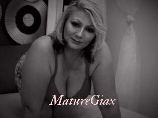 MatureGiax
