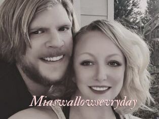 Miaswallowsevryday
