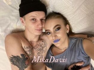 MikaDavis