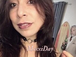 Moxxi_Day