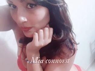 Mia_connorst