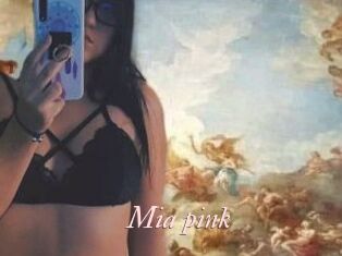 Mia_pink