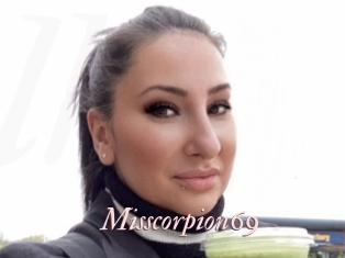 misscorpion69 Leukelol