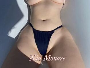 Nia_Monore