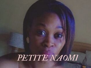 PETITE_NAOMI