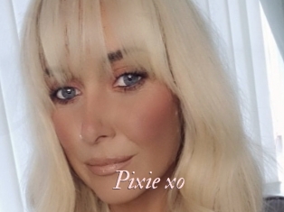Pixie_xo