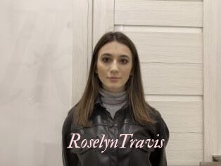 RoselynTravis Leukelol