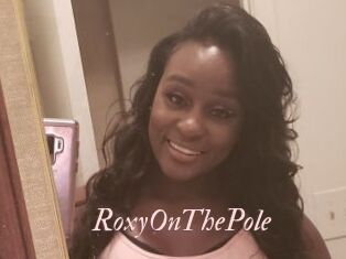 RoxyOnThePole