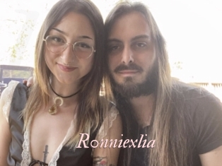 r0nniexlia Leukelol