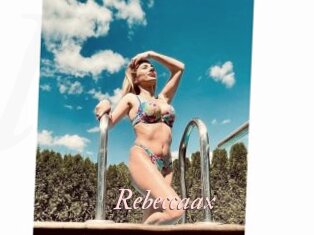 Rebeccaax