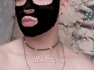 Ricky23cm