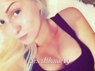 SexyBlonde_19