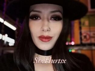 SheHurtsx Leukelol