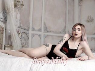 SonyaMilky Leukelol
