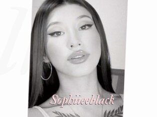 Sophiieeblack