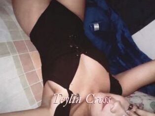 Teylin_Cross