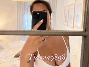 Tianna9898